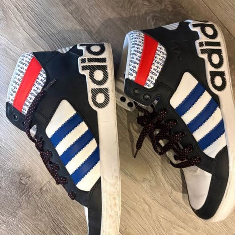 Adidas High Top Sneakers Blue/White/Black – Men’s – Used